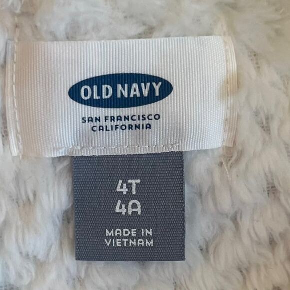 Old Navy Fuzzy Textured 4T Diva Hooded Cloak Button Front, Warm Poncho KK-03 - Picture 5 of 7